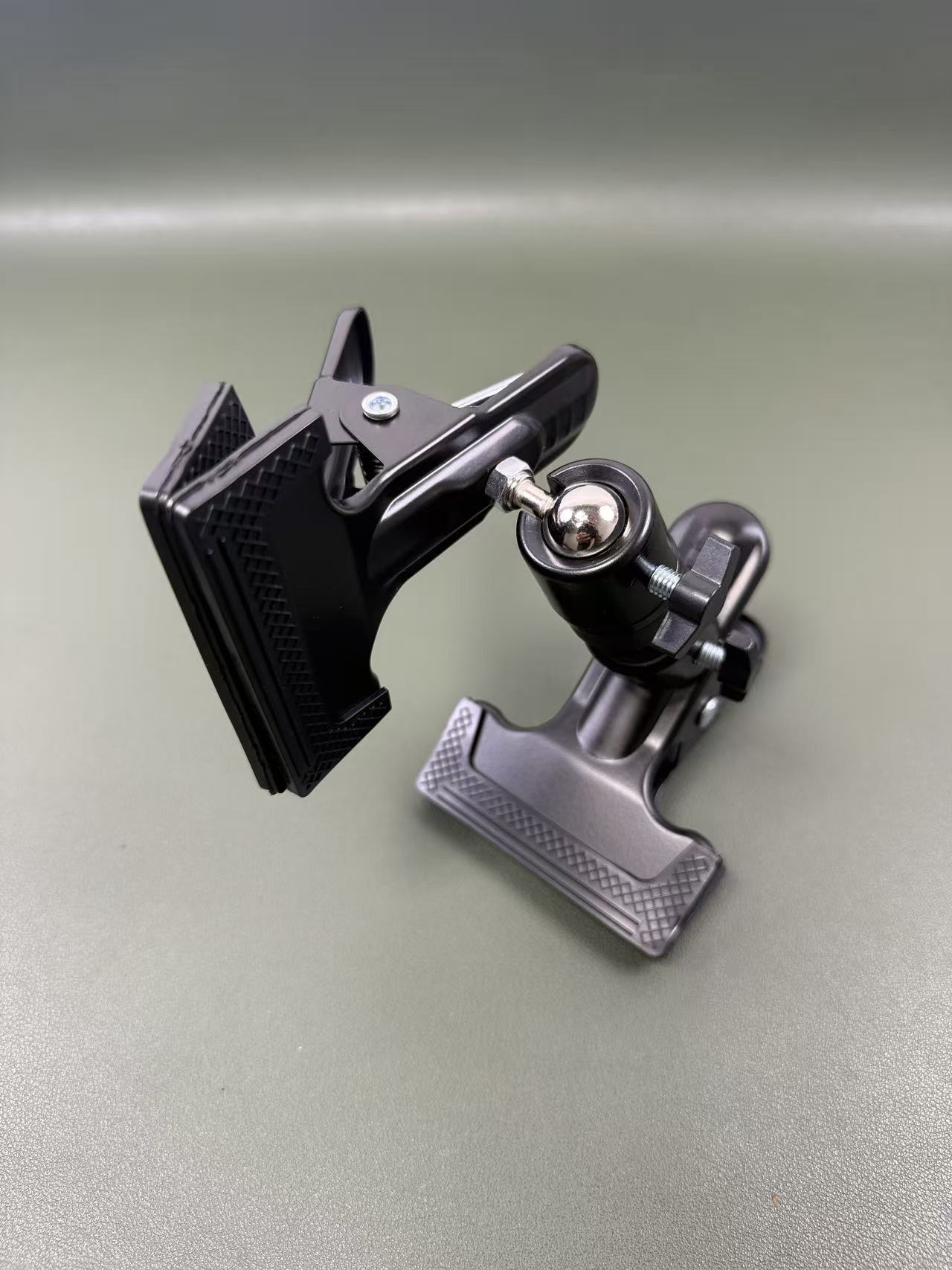 ขาตั้งแบบหมุนได้สองหัวพร้อมที่ - Pan Tilt Bracket บทวิจารณ์และราคา