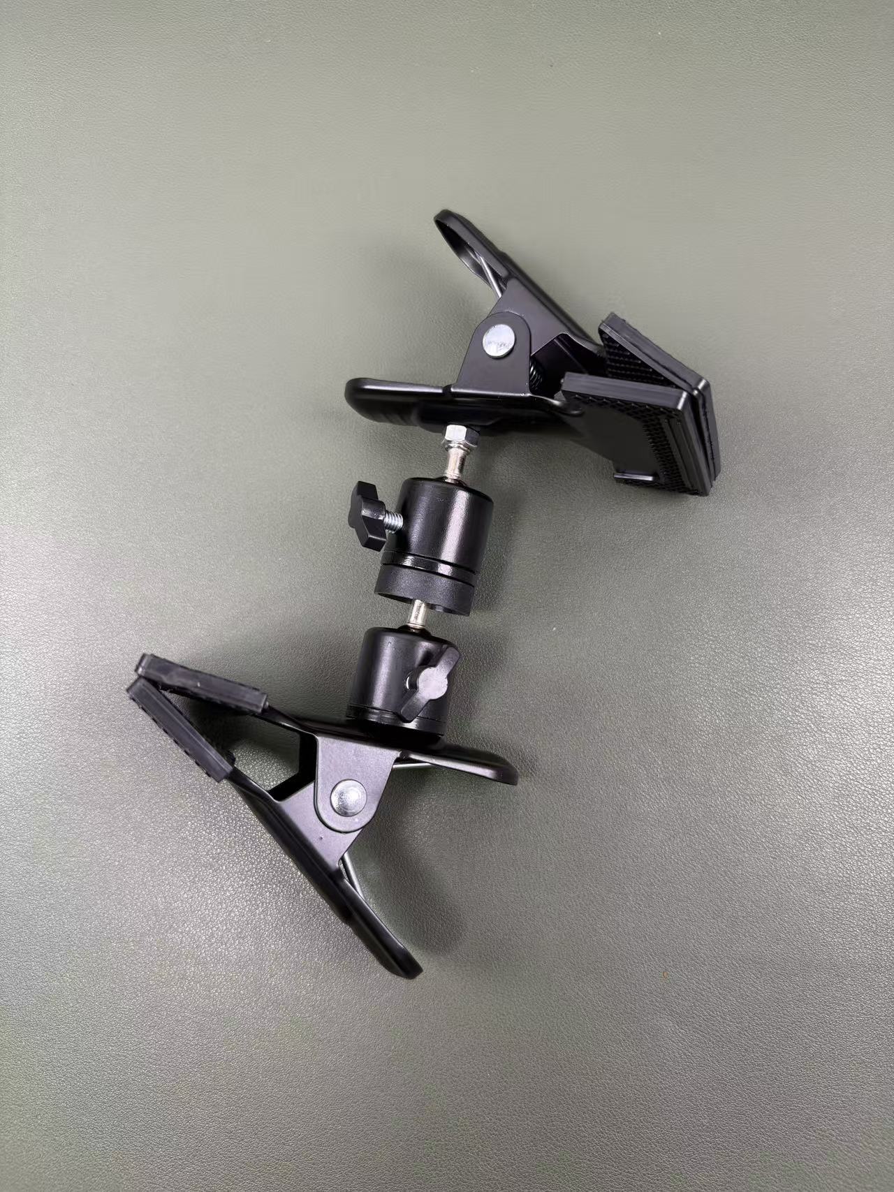 ขาตั้งแบบหมุนได้สองหัวพร้อมที่ - Pan Tilt Bracket บทวิจารณ์และราคา