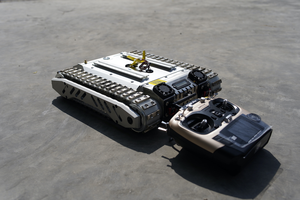 อุปกรณ์ทำความสะอาดรถถังแบบหุ่น - Robot Track บทวิจารณ์และราคา